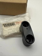 YAMAHA UPPER HANDLEBAR BRACKET
