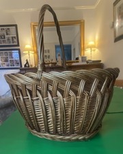 Vintage Oval Wicker Rattan Basket & Handle, 40cm x 30cm Height Incl. handle 42cm