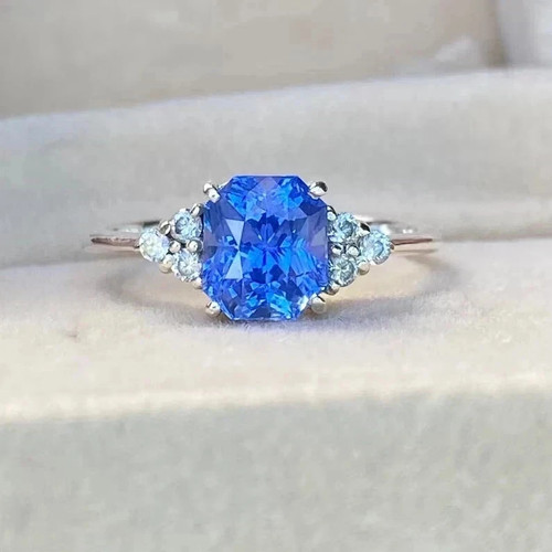 Cushion cut natural - cut,
