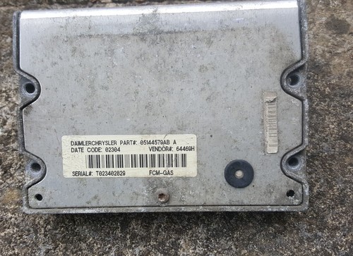 05144579ab chrysler voyager - chrysler,
