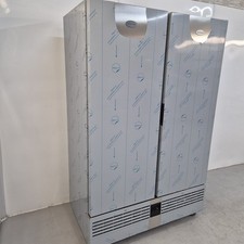 Freezer Upright Slimline Kitchen Catering Service Storage 800L Foster FSL800L...