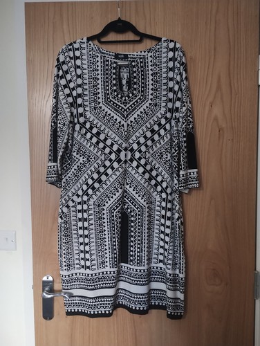 Wallis ladies dress - dress, size