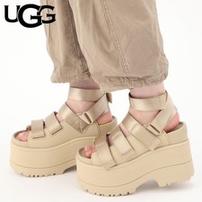 UGG Women's GoldenRise Hi
