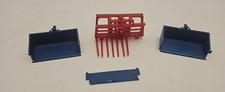 3 Britains Farm Buck Rake And Back Boxes For Spares/Repairs! 1/32