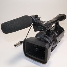 SONY HVR-V1E HDV Camcorder 20X Optical Zoom ClearVid CMOS sensor