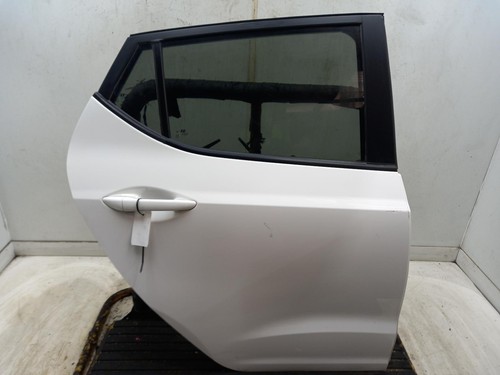 Hyundai i10 right rear door - rear,