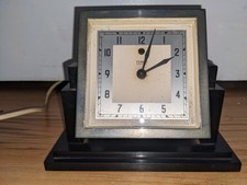Temco Bakelite Art Deco Electric Mantle Clock In Working Order