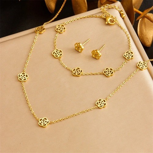 Golden hollow camellia - golden,