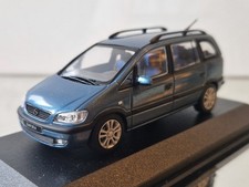 1/43 "Opel Zafira" Blue