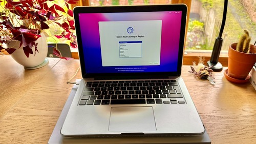 Pristine macbook pro - pro, 13"
