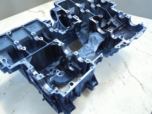 Triumph 900 crankcase - triumph,