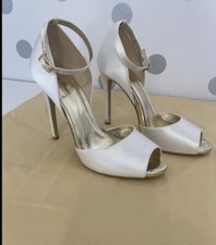 Ladies Size5 CREAM SATIN Shoes LADIES SHOES Heel Satin Wedding Womens Bridal