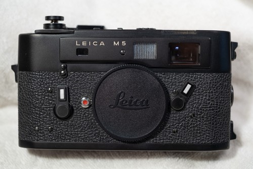Leica black lugs working - leica, 3-lugs