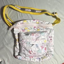 LeSportsac. Artist In