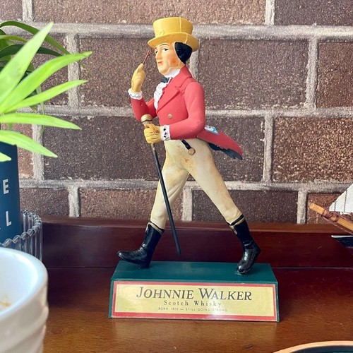 Johnnie walker figure height - johnnie,