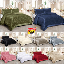 Velvet Bedspread Quilted Throw