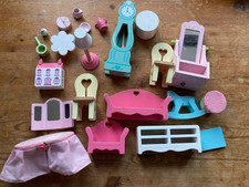 wooden dolls house furniture