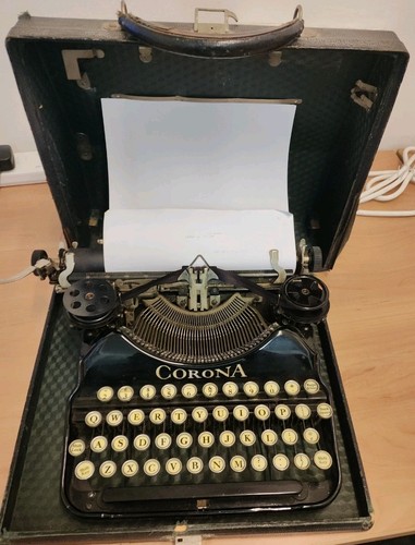 Clean antique 1928 smith - clean,