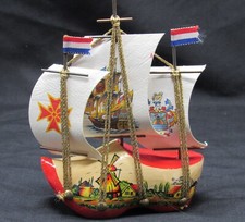 Vintage small dutch wooden - small,