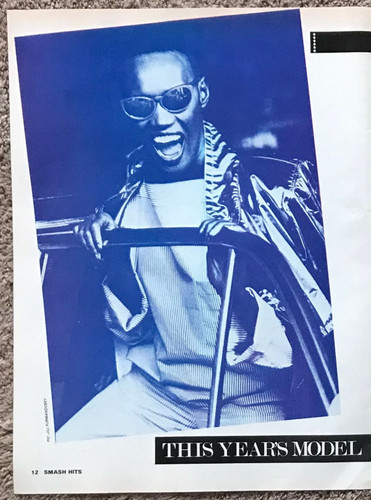 Grace jones 1980 - grace, page