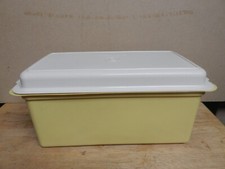 Vintage Tupperware Harvest Gold/Almond Covered Butter Dish 636-3 & 637-4  (K)