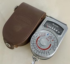 Minette Type IX Electric Exposure Meter + Case + Good Condition - 545