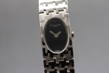 Near MINT Christian Dior