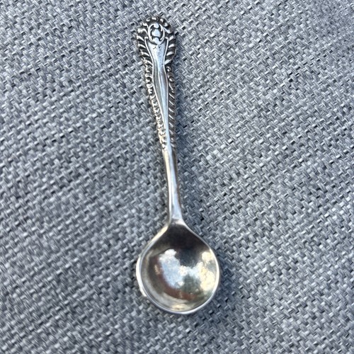 Stunning silver condiment - stunning,