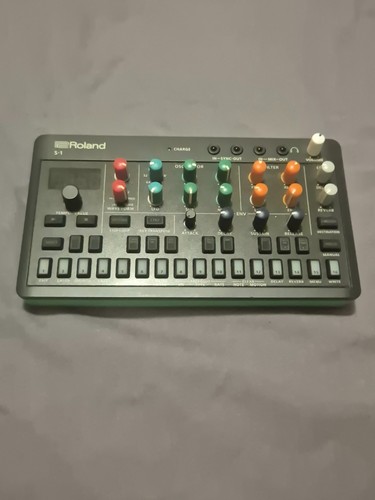 Roland compact tweak synth - tweak,