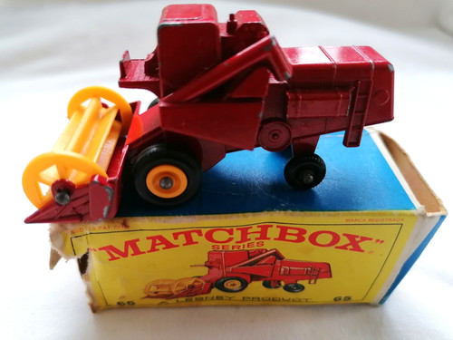 Vintage matchbox combine
