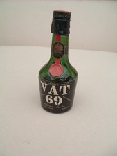 VINTAGE MINIATURE VAT 69