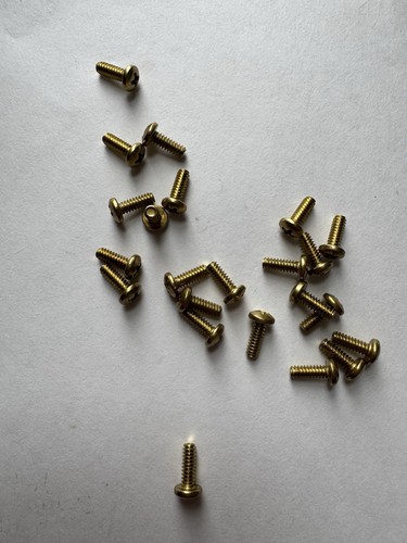 Brass pan head phillips - head,