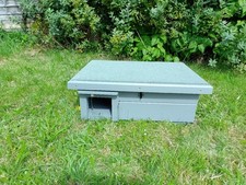 Hedgehog Feeder/House Nest Box