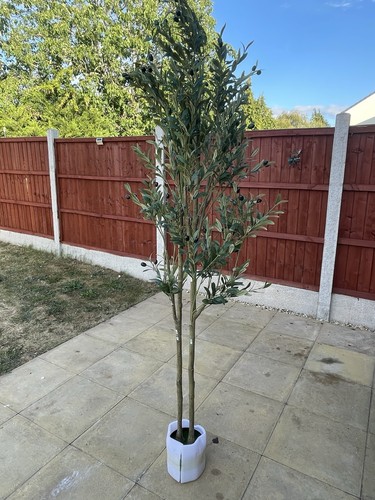 7ft new artificial - new,