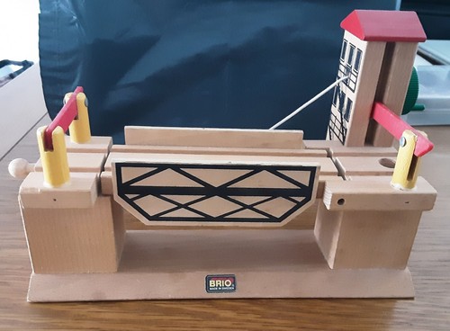 Brio vintage lifting bridge - brio,