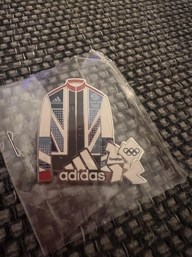 London 2012 olympic pin - olympic, badges