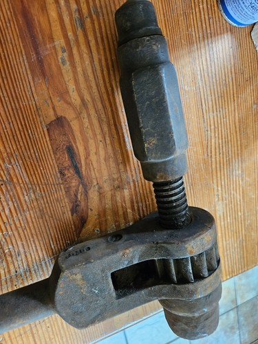 Heavy duty joist ratchet - joist,