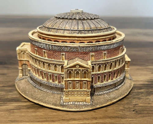 Lilliput lane royal albert - lilliput,