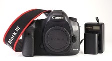 Canon EOS 5D Mark III Camera