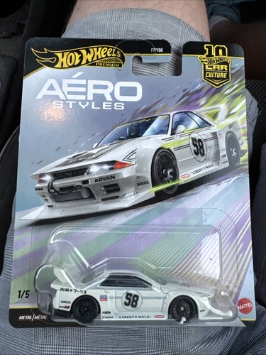 Hot wheels premium aero - hot,