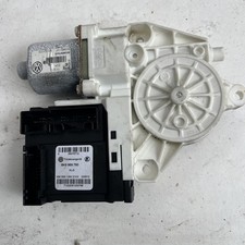 Volkswagen Caddy 2016 Right front window regulator motor 5K0959793 TTU4294