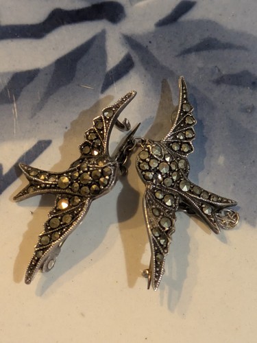 Vintage marcasite swallow bird - marcasite,