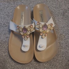 Ladies Toe Post Jewel Sandals