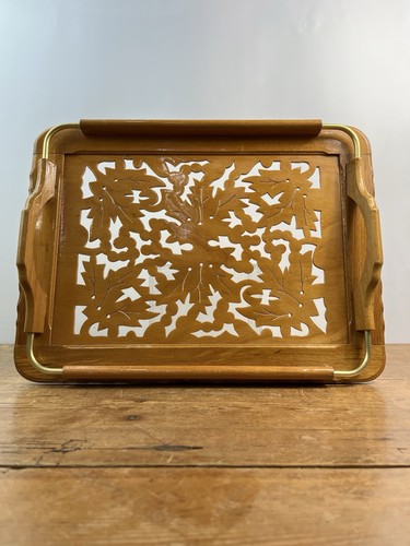 Vintage carved leaf fretwork - vintage,