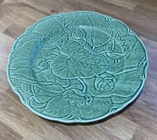 Vintage Bordallo Pinheiro Green Glazed Majolica Lotus Water Lily Dinner Plate #1