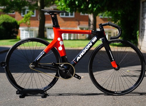 Argon electron track - argon, 18