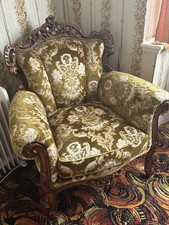 Vintage Sofa Set