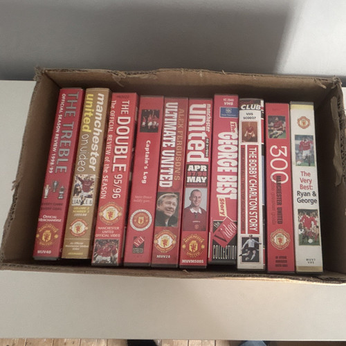 Manchester united vhs tapes - manchester,