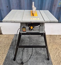 Titan 1500W Table Saw Model TTB763TAS Extra Wide Table on Stand