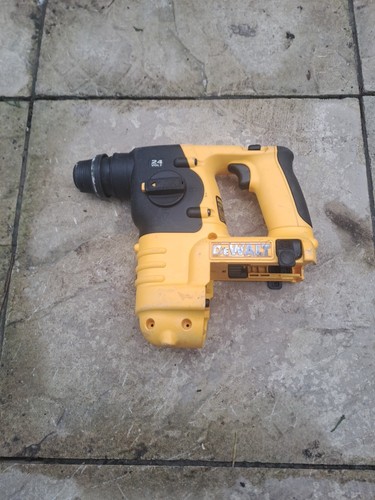 Dewalt dc223 24v - dc223,